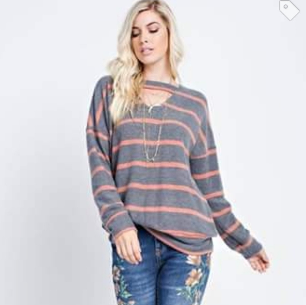 Long sleeved top